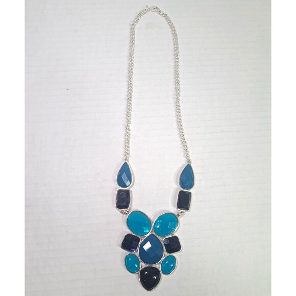 Kenneth Cole Aqua Blue Green Dangle Pendent Jewelry Necklace - Picture 2 of 5